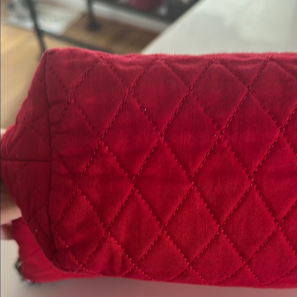 Red Quilted Georgia bag - Picture 3 of 5
